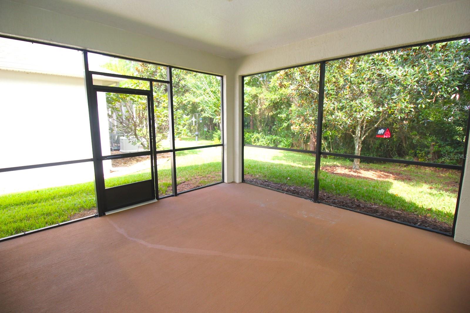 RIVERGATE PH 02 - Residential Lease