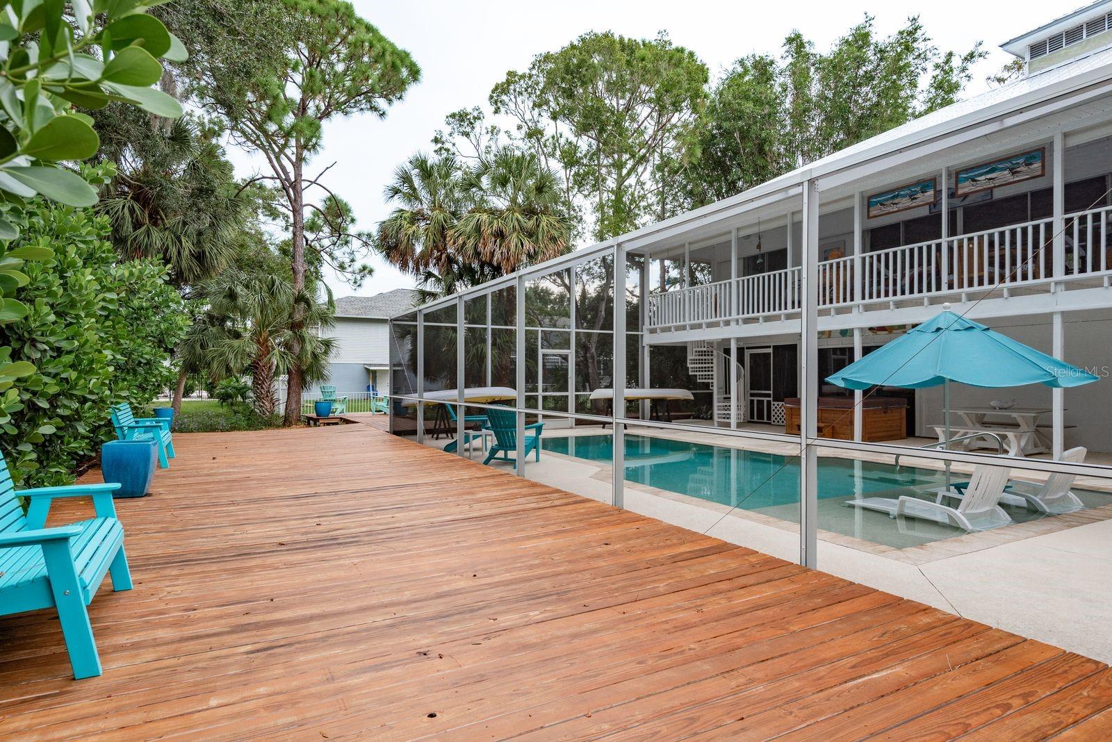 ST JOSEPH SOUND ESTATES - Residential