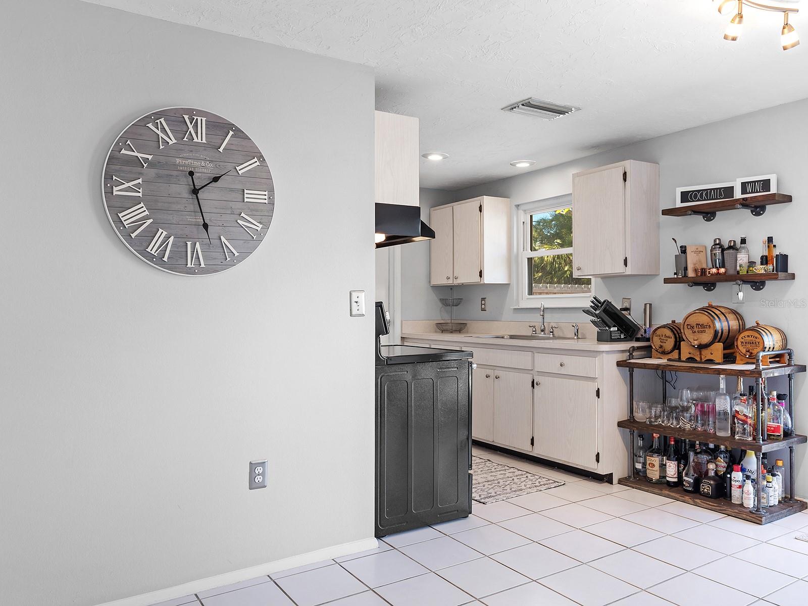 SARASOTA SPRINGS - Residential