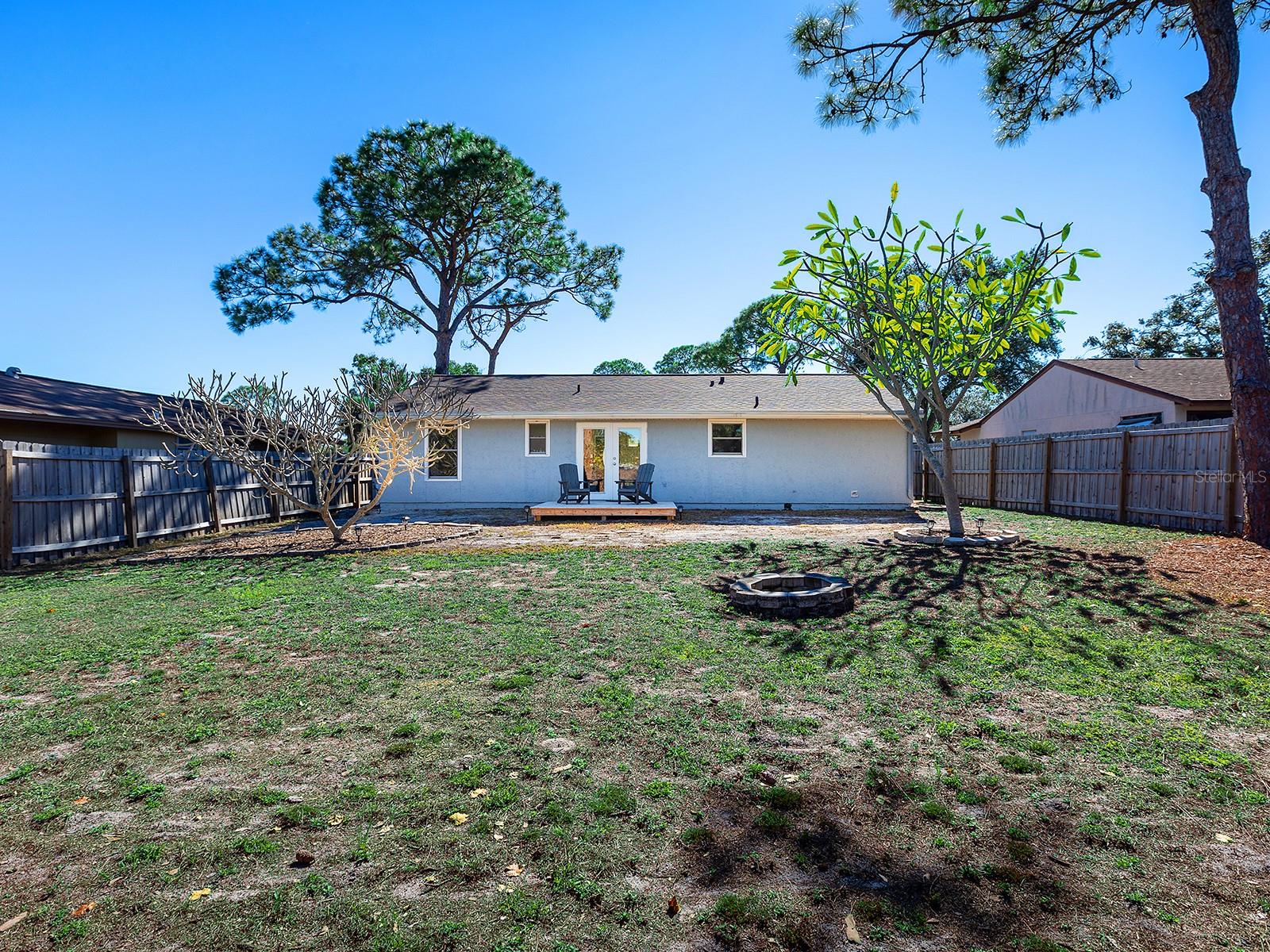 SARASOTA SPRINGS - Residential