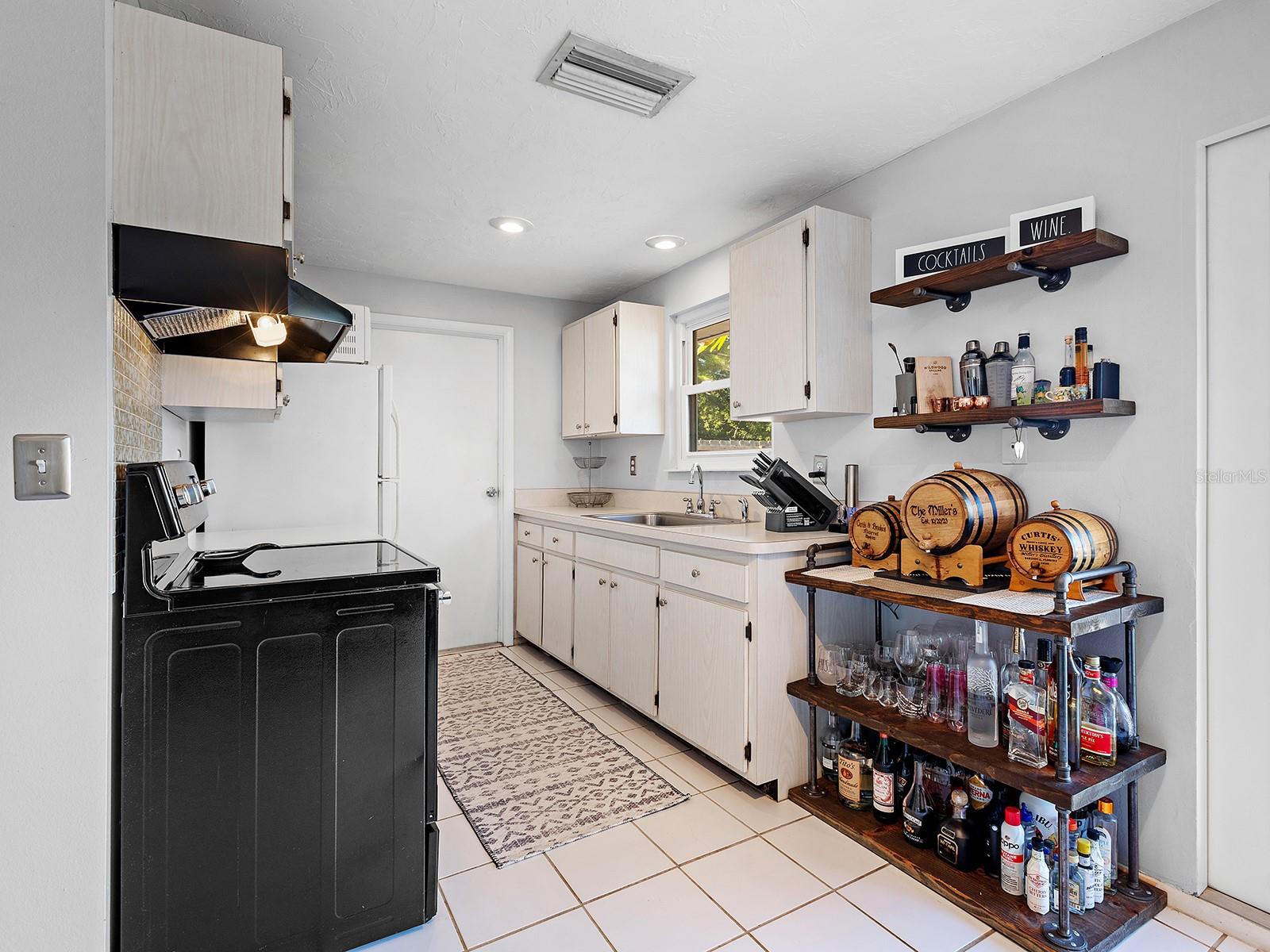 SARASOTA SPRINGS - Residential