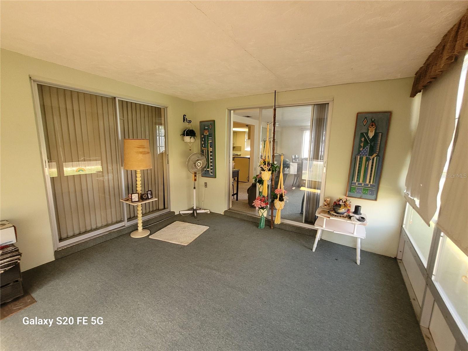 COLONIAL HILLS - Residential