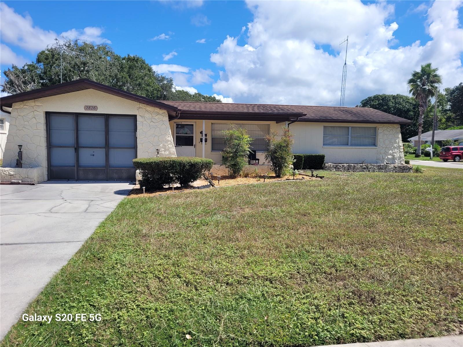 COLONIAL HILLS - Residential