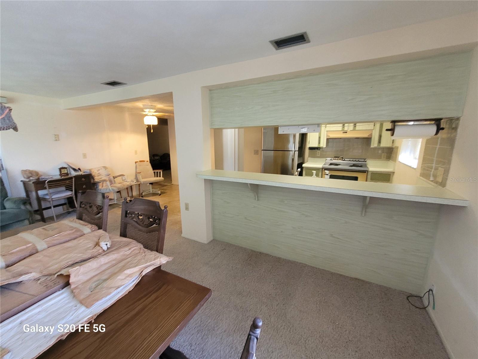 COLONIAL HILLS - Residential