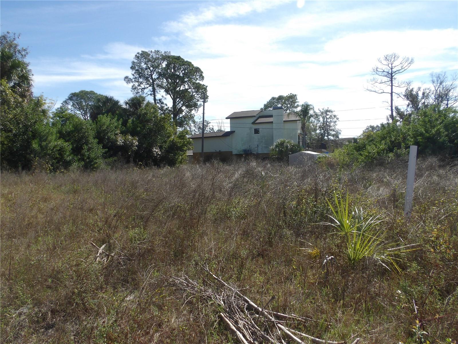 BAYOU GARDENS - Land