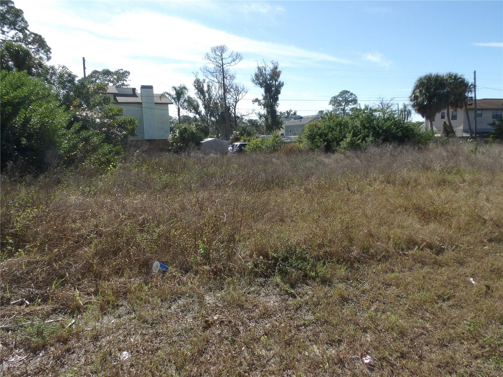 BAYOU GARDENS - Land