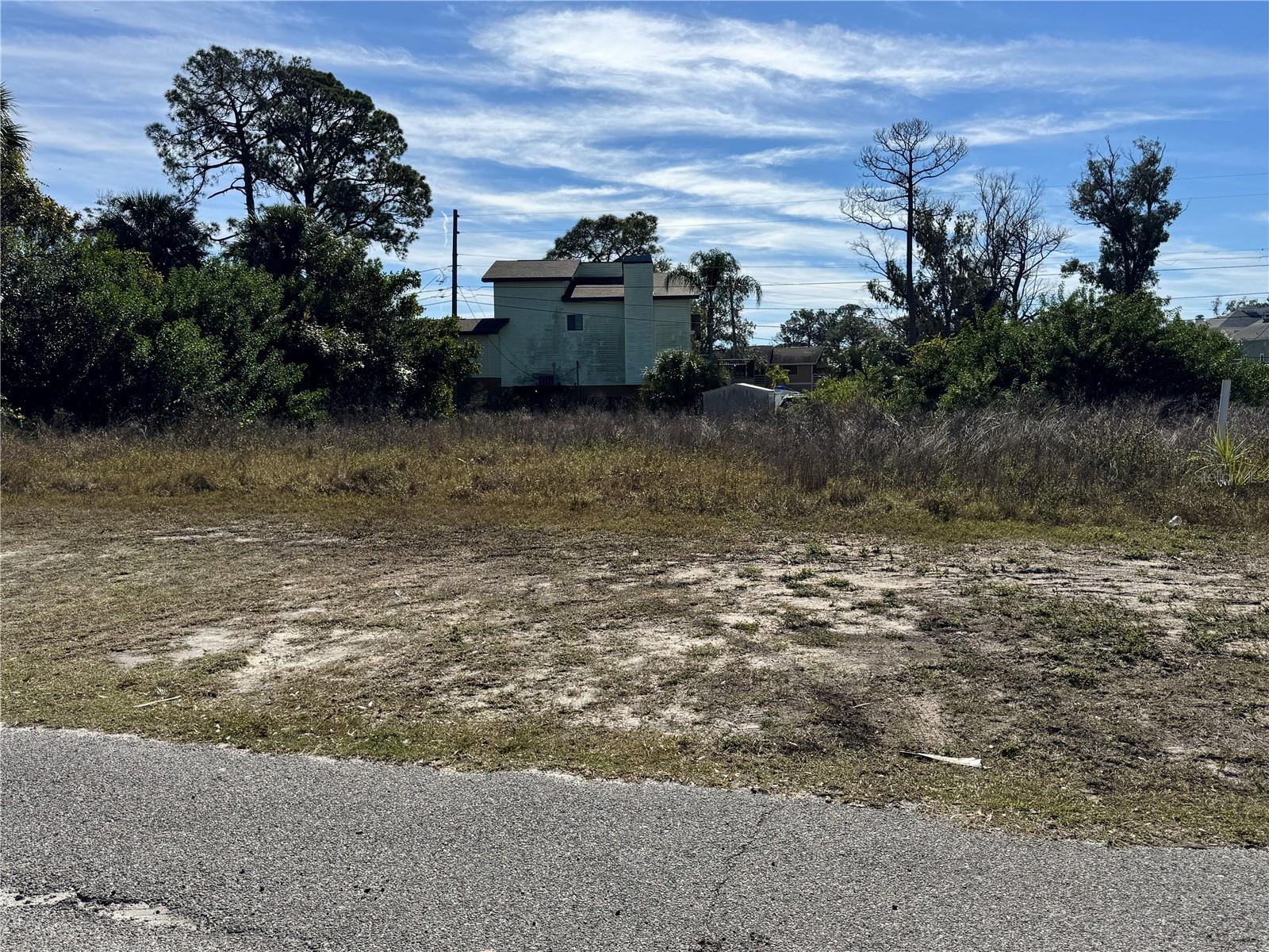 BAYOU GARDENS - Land