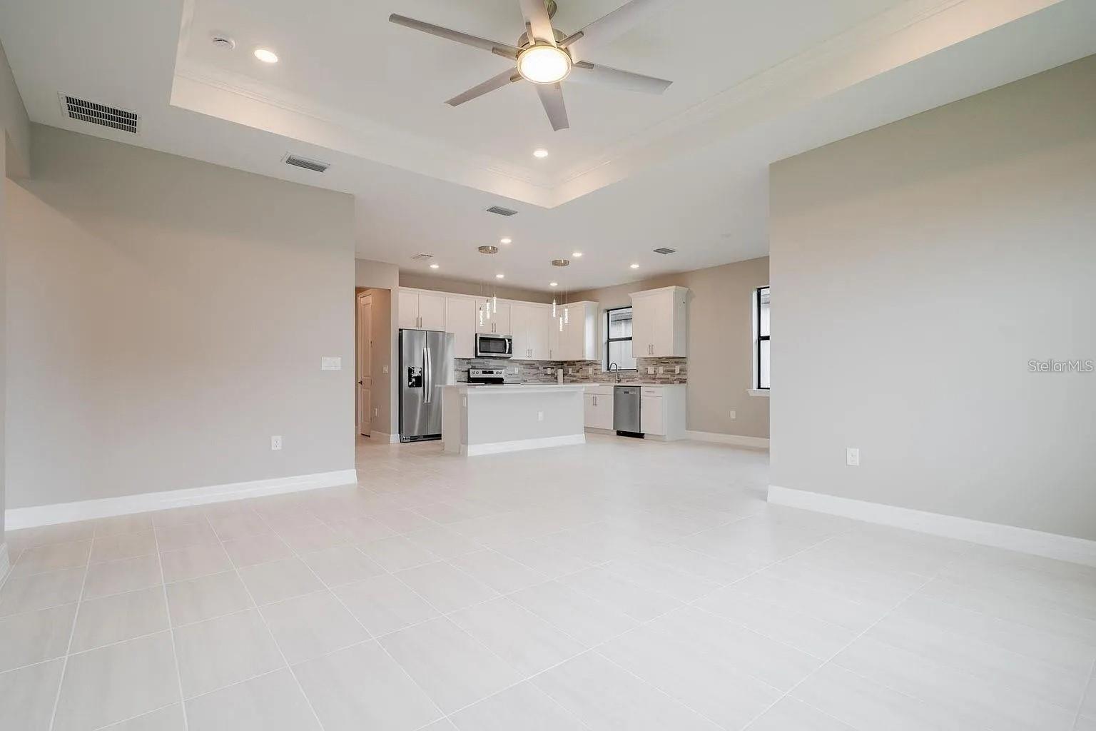 CEDAR GROVE AT WOODLANDS - Residential Lease