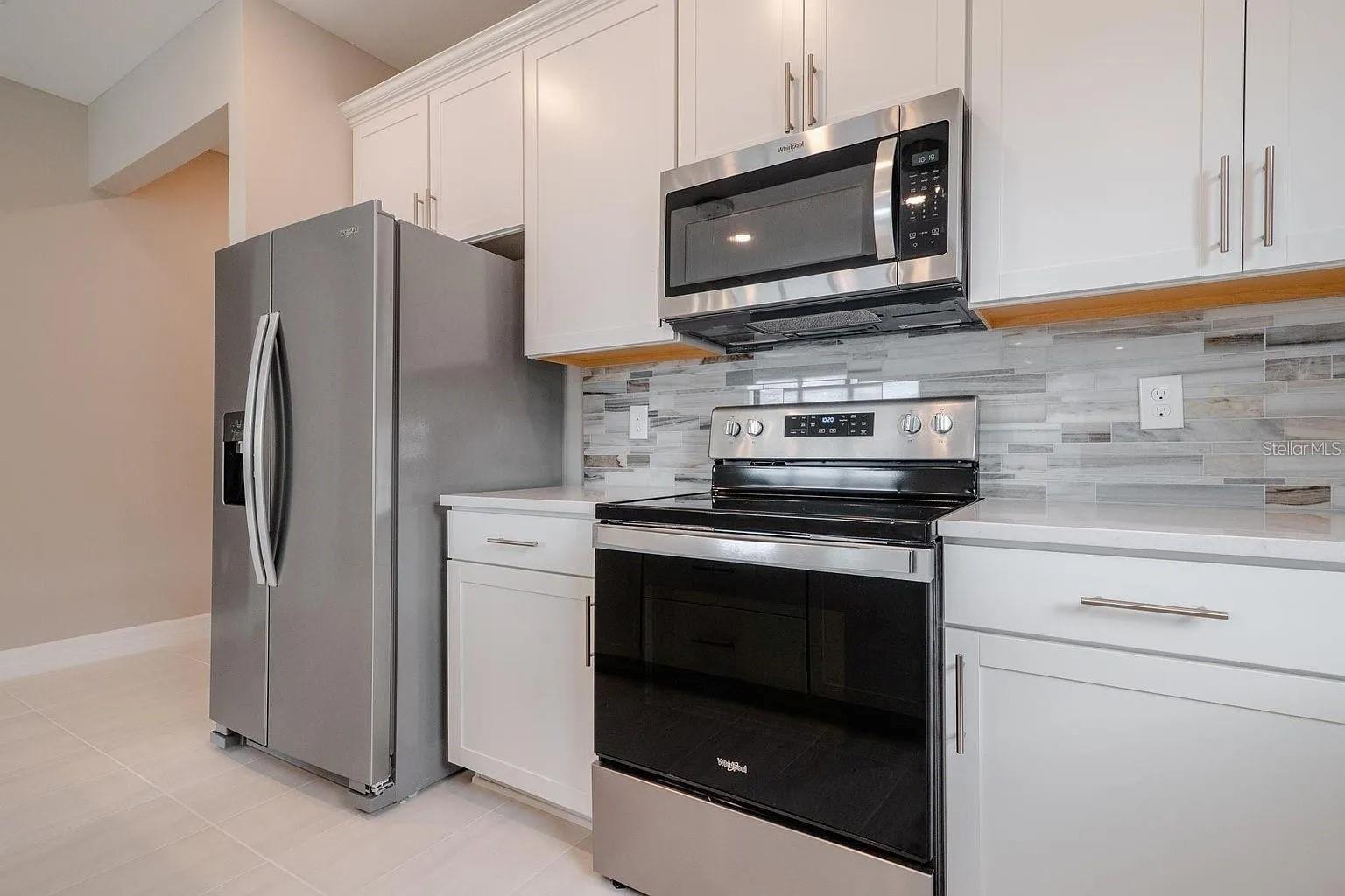 CEDAR GROVE AT WOODLANDS - Residential Lease