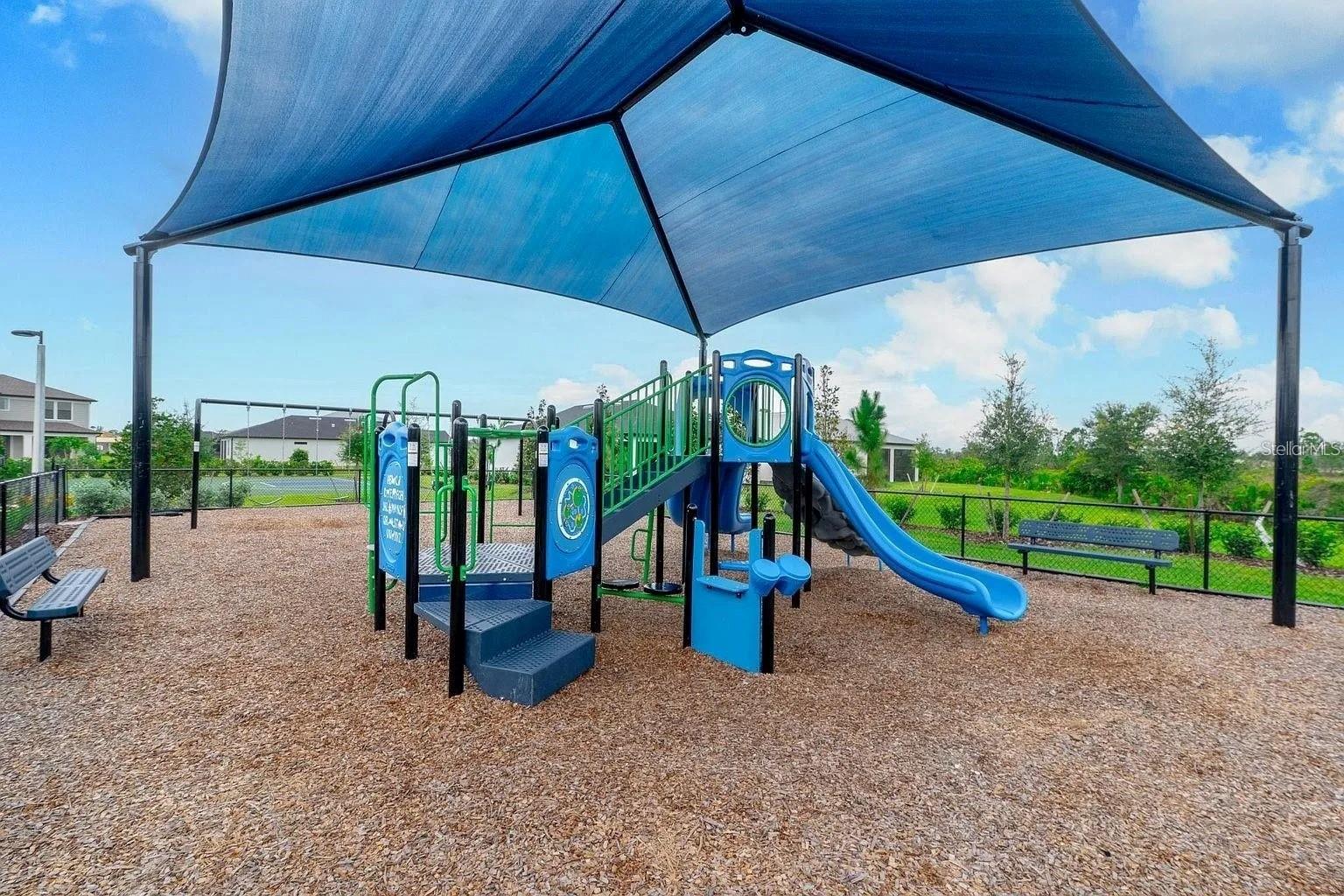 CEDAR GROVE AT WOODLANDS - Residential Lease