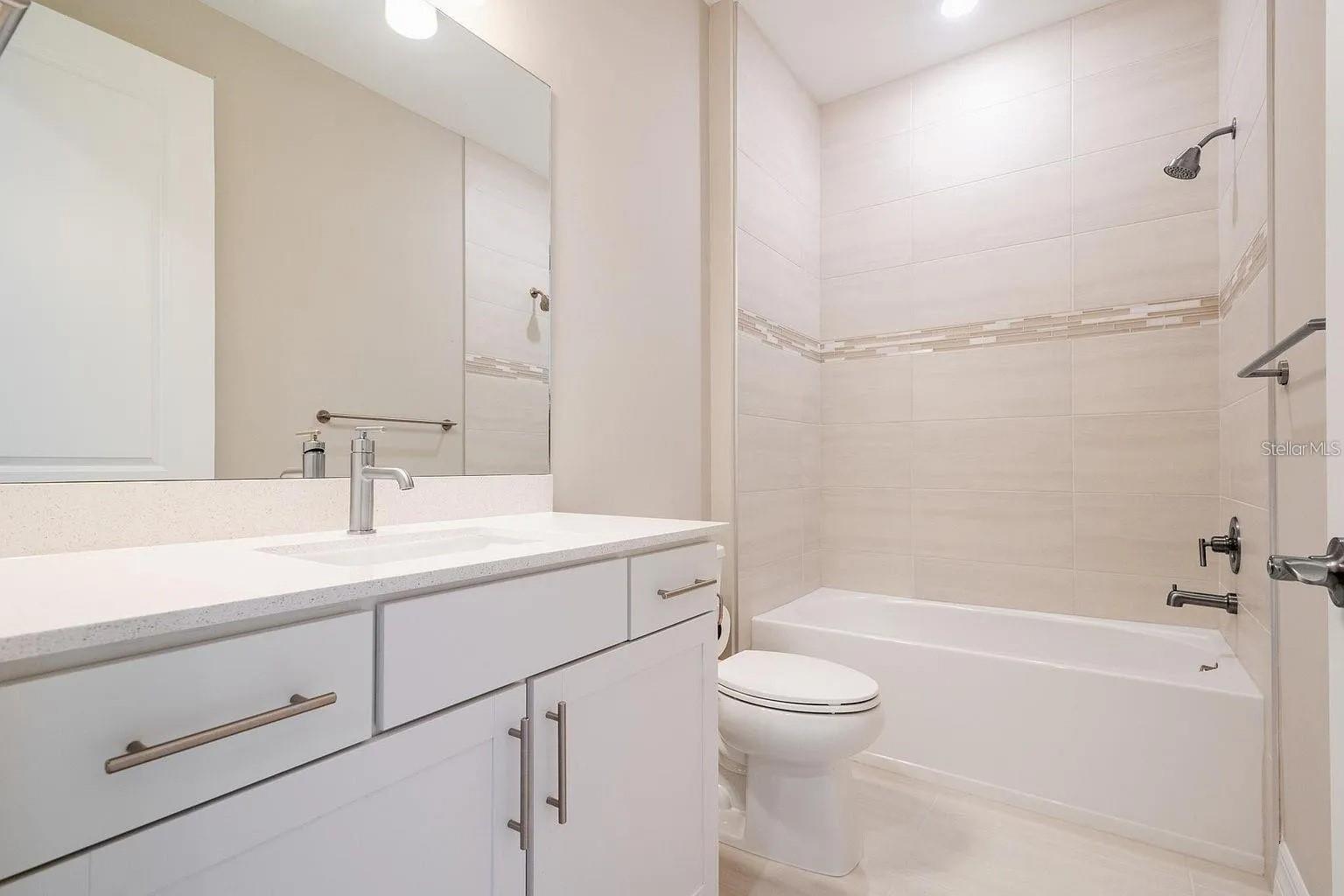 CEDAR GROVE AT WOODLANDS - Residential Lease