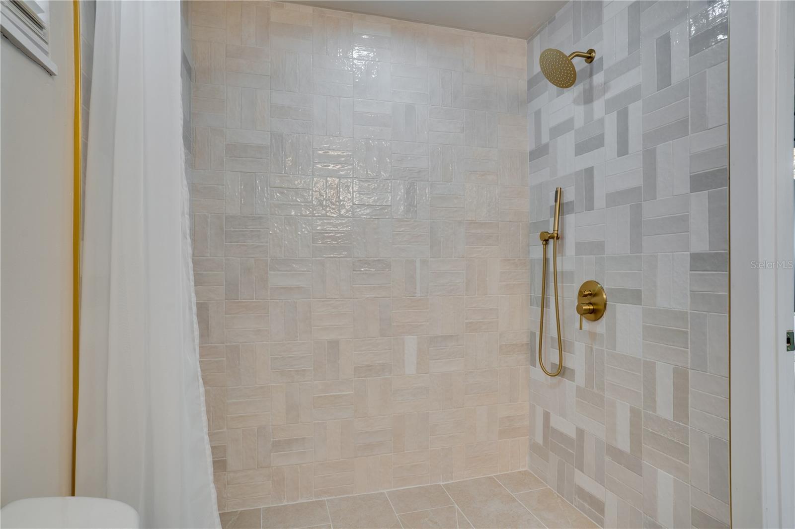 LESLEE HEIGHTS SUB SEC 2 - Residential