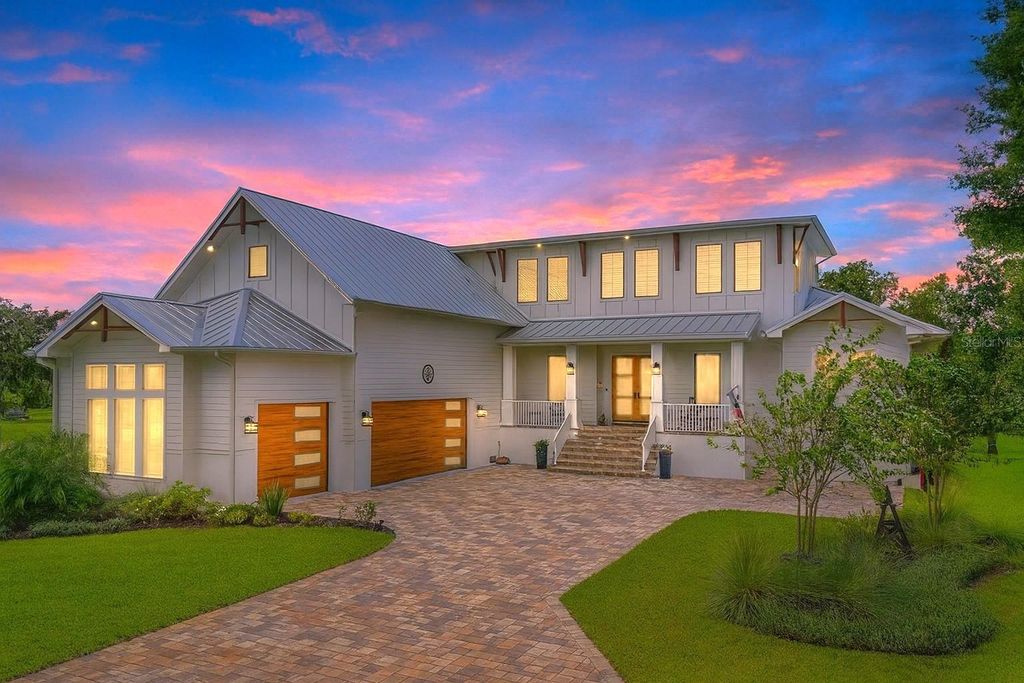 Photo of 8317 Alafia Pointe Drive, Riverview, FL 33578 (MLS # TB8425316)