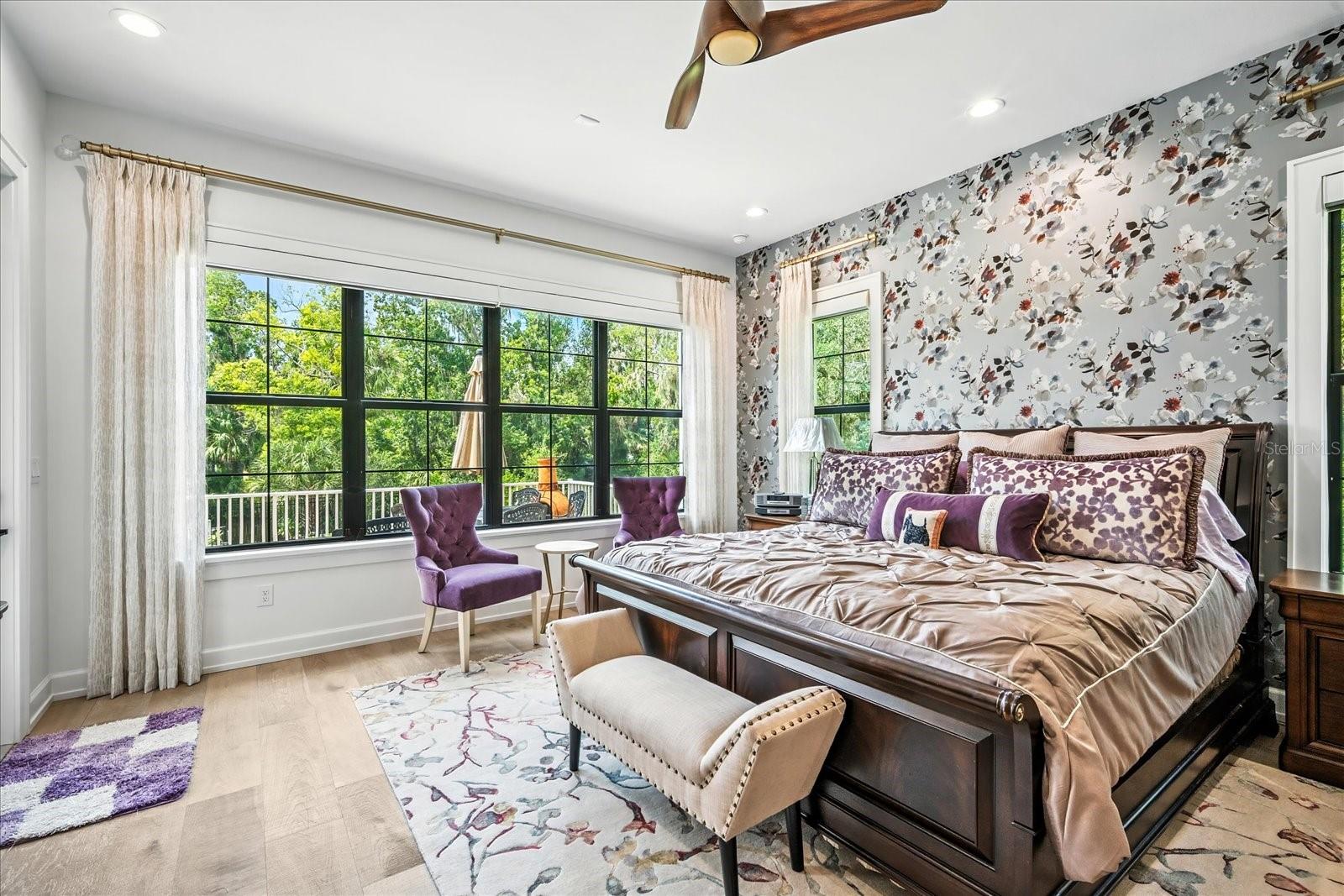 ALAFIA POINTE ESTATES - Residential