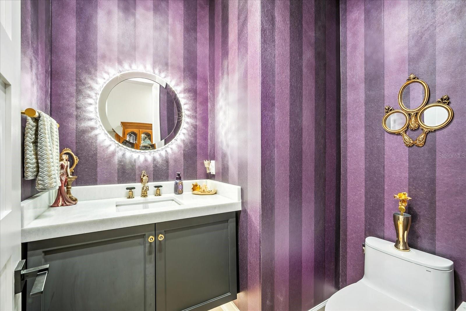 ALAFIA POINTE ESTATES - Residential