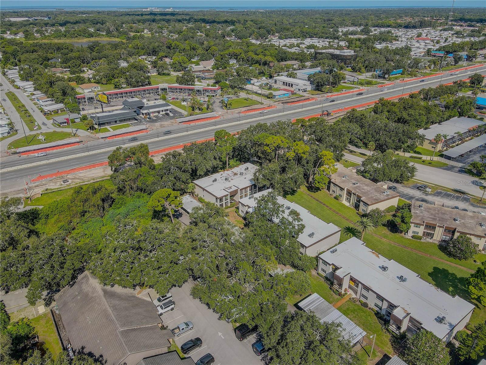 WINDING CREEK - Residential