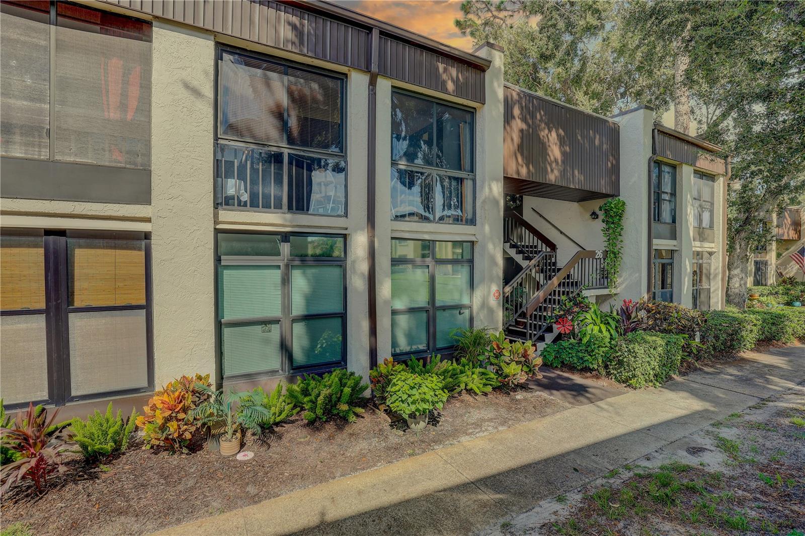 WINDING CREEK - Residential