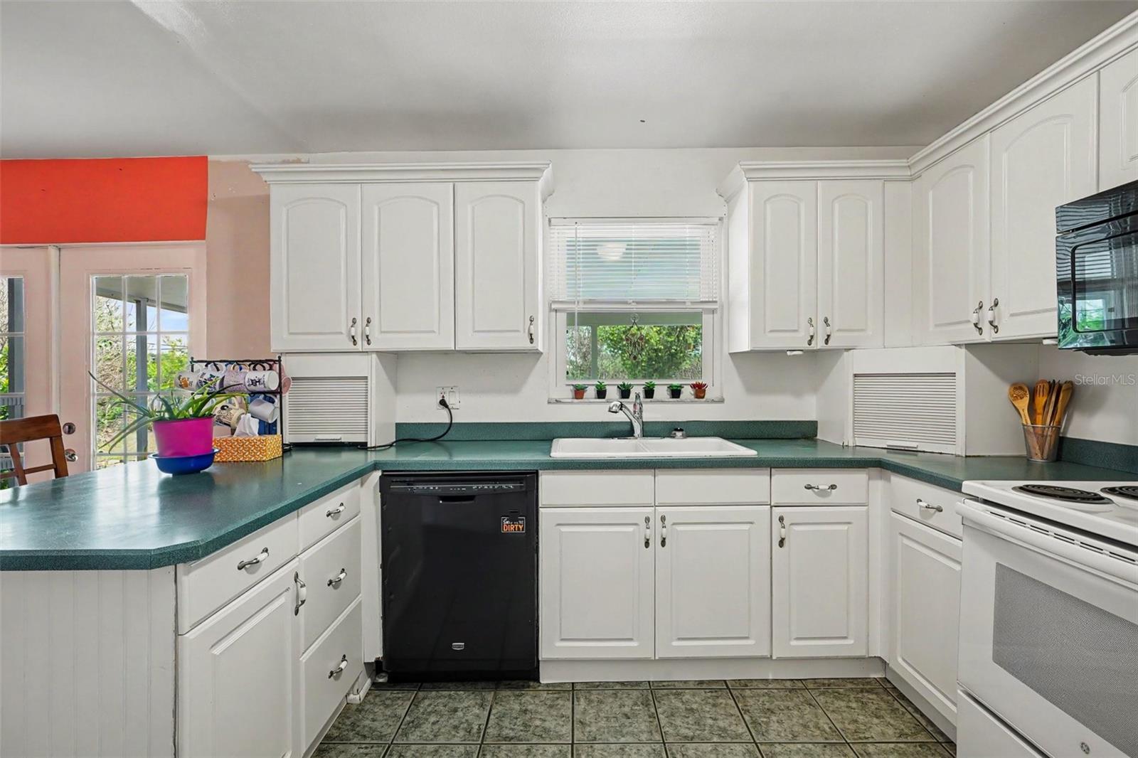 ACREAGE AND UNREC GREENBRIAR - Residential