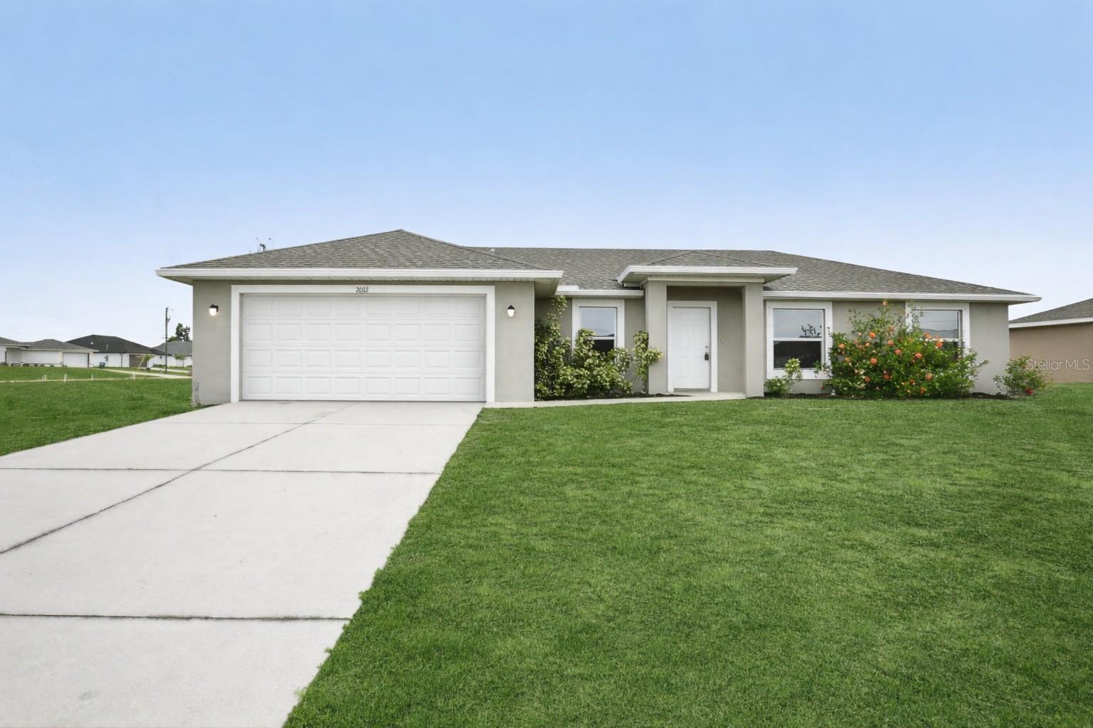 CAPE CORAL - Residential