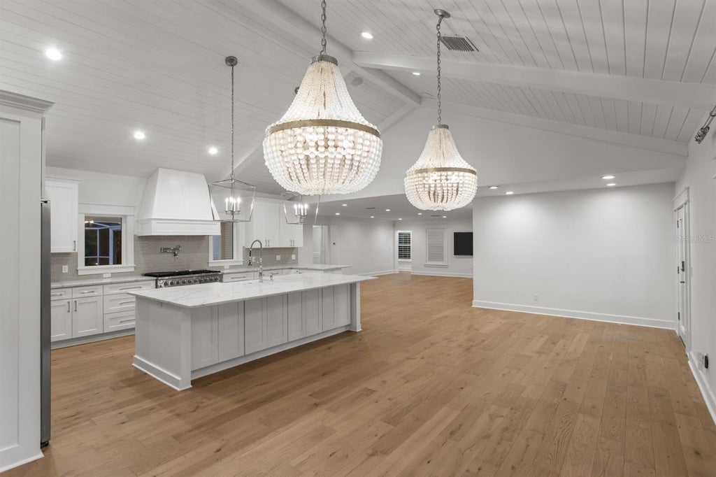 Photo of 4415 W Clear Avenue, Tampa, FL 33629 (MLS # TB8536480)