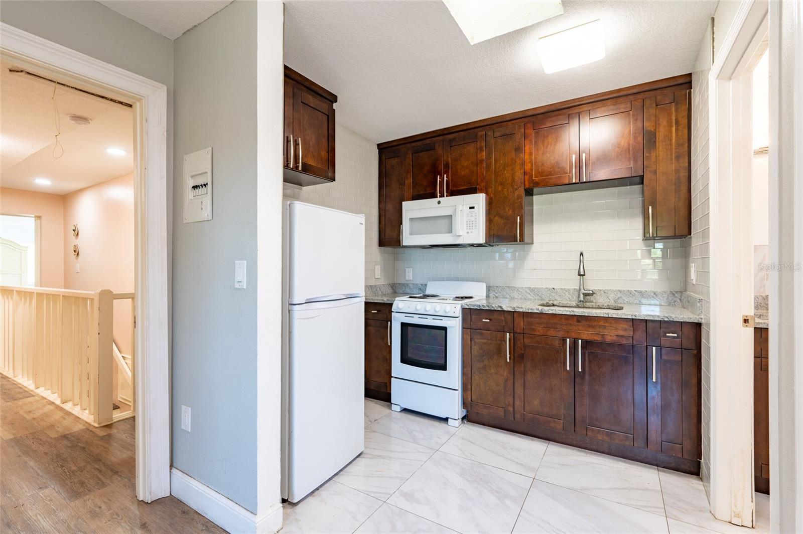 3302 W CARACAS STREET