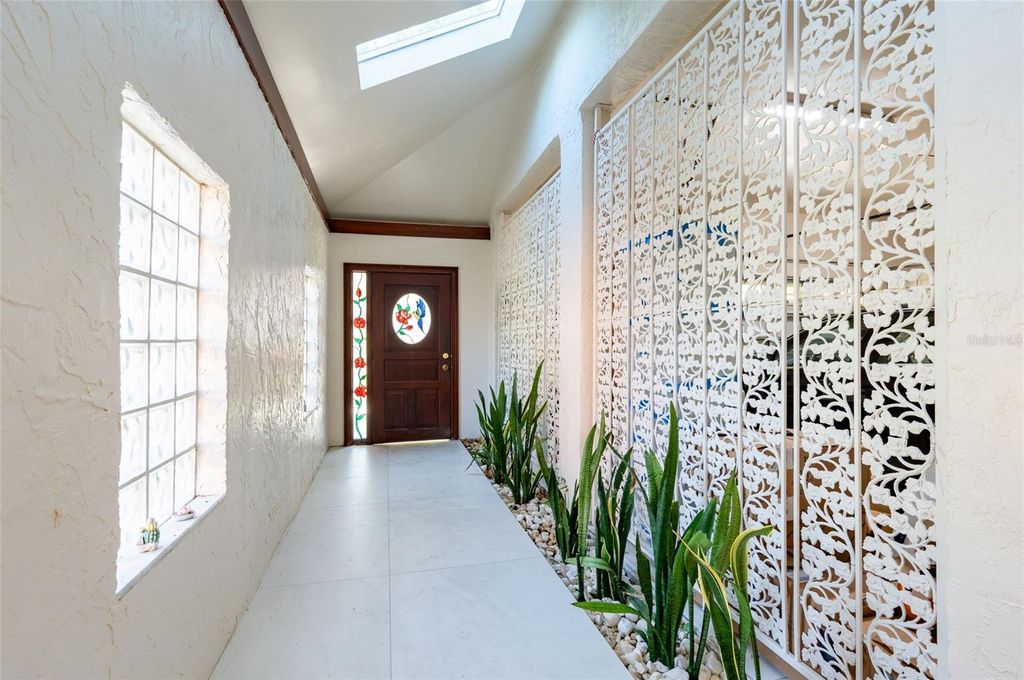 Photo of 3302 W Caracas Street, Tampa, FL 33614 (MLS # TB8374075)