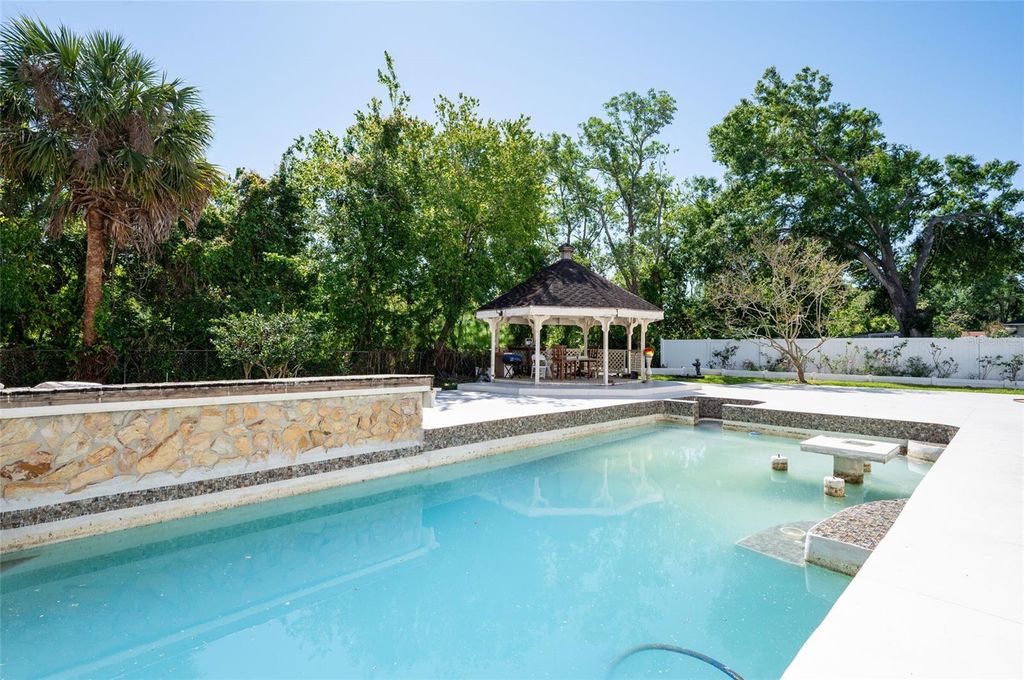 Photo of 3302 W Caracas Street, Tampa, FL 33614 (MLS # TB8374075)