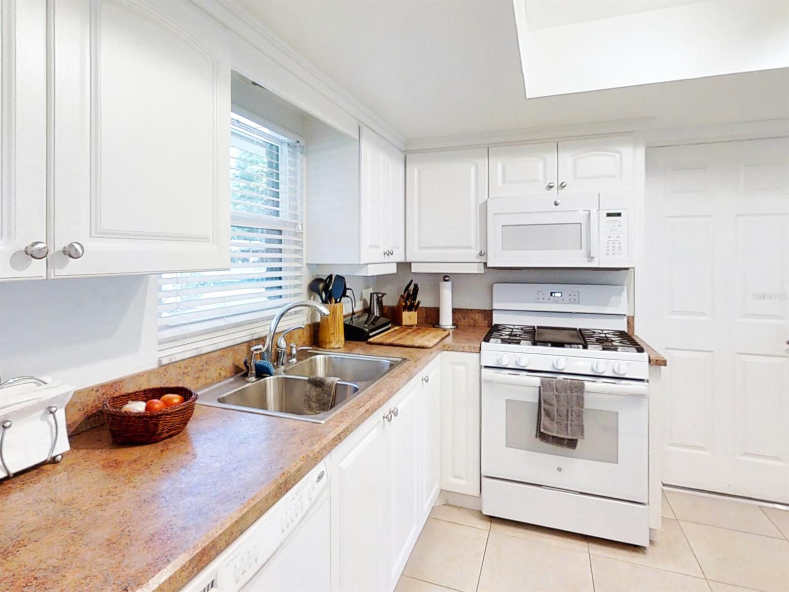 Detwilers Add 01 New Smyrna Bch - Residential