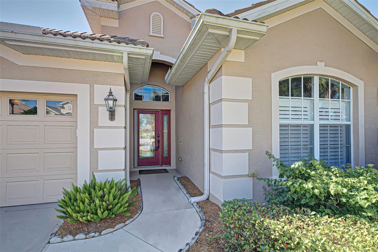 5507 CLUB VIEW LANE