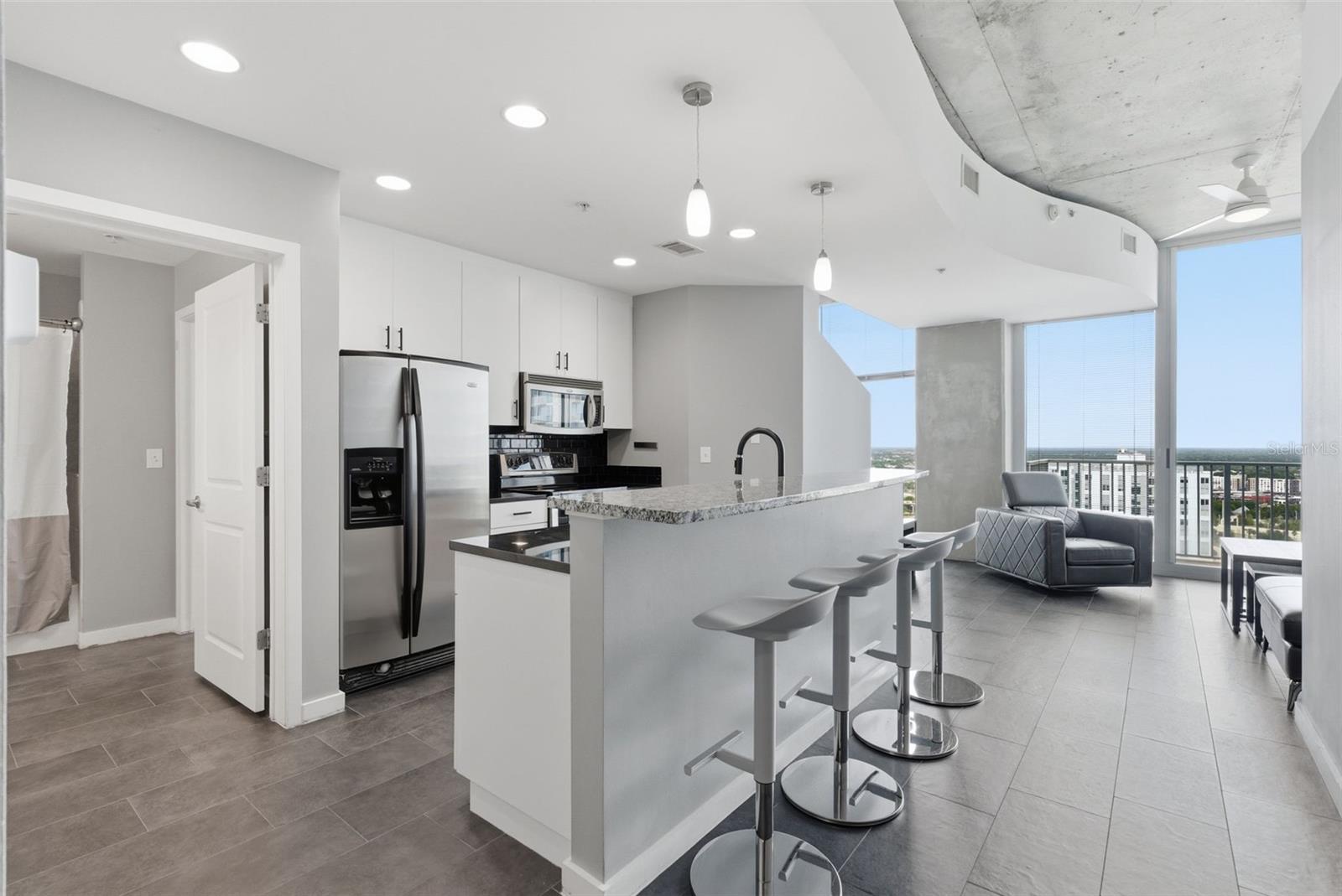 SKYPOINT A CONDO - Residential