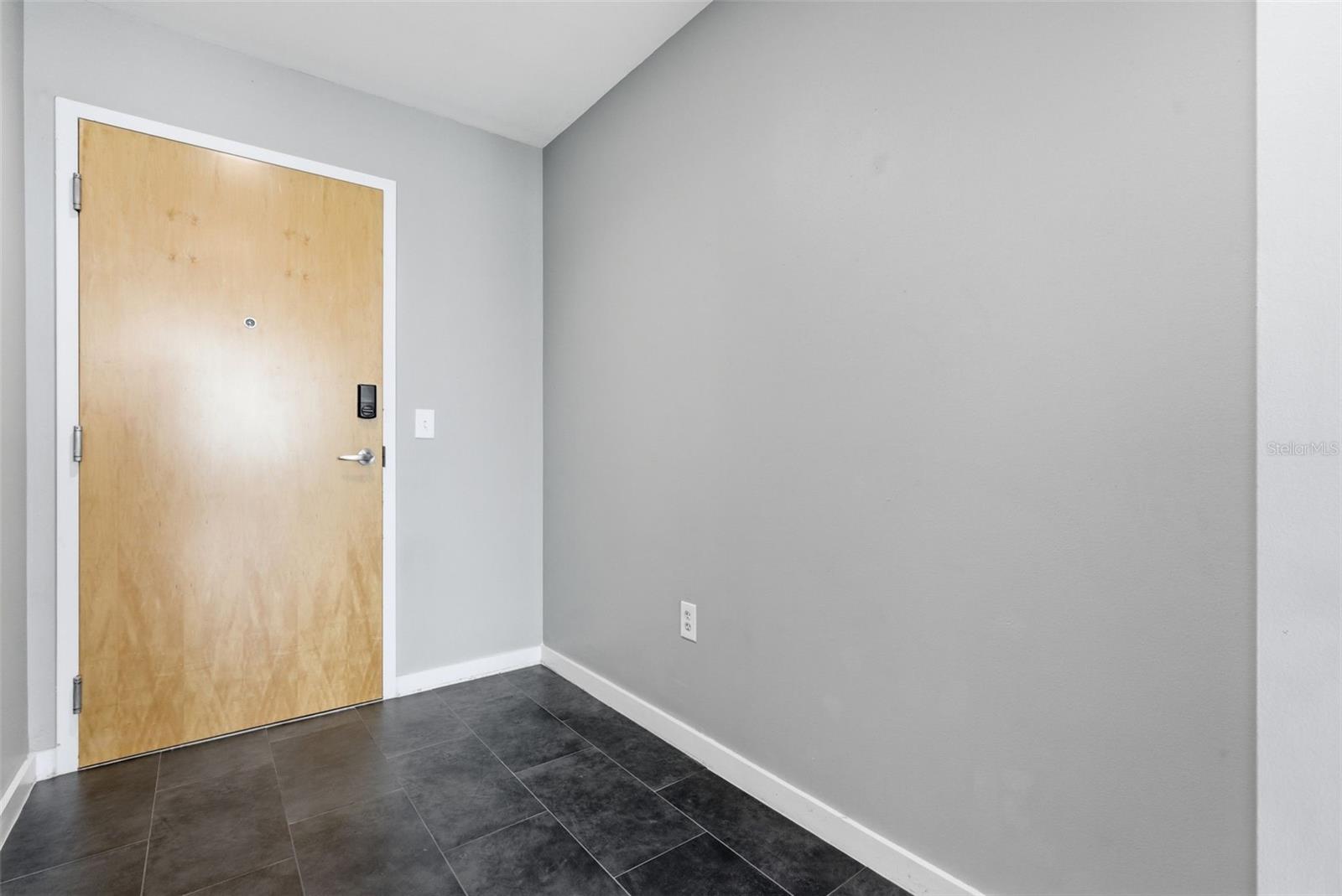 SKYPOINT A CONDO - Residential