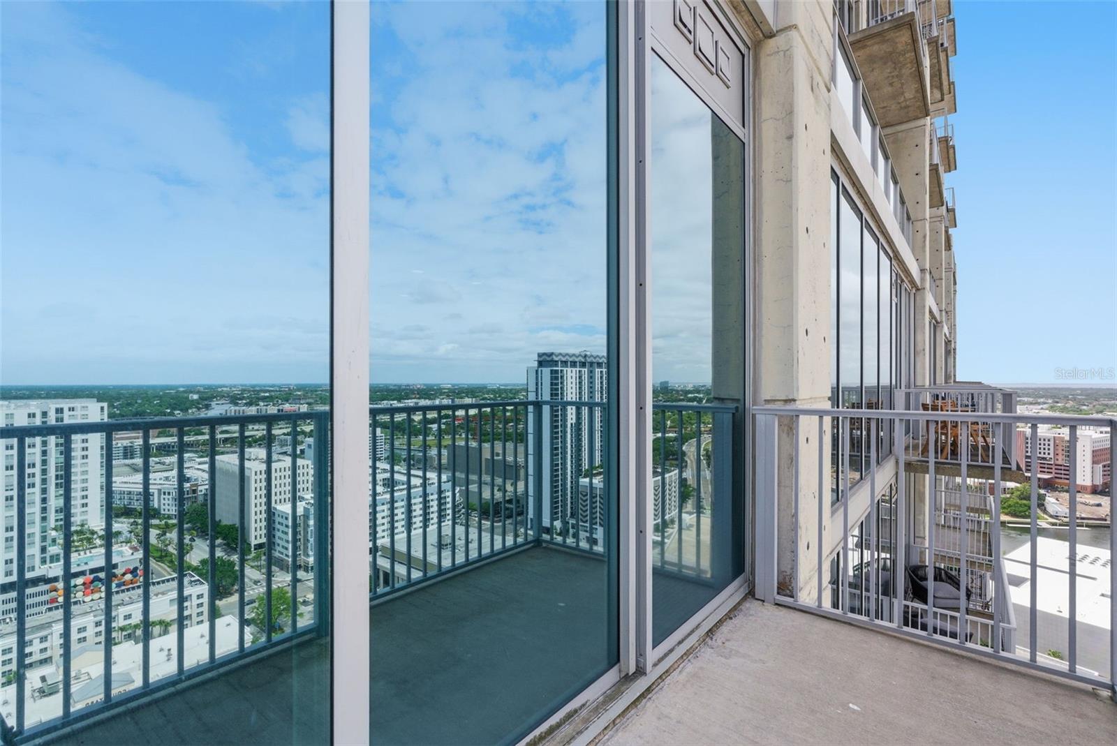 SKYPOINT A CONDO - Residential