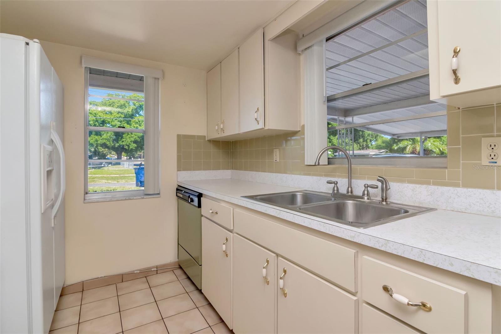 GOLDSTEIN & FUNK GARDEN LND - Residential