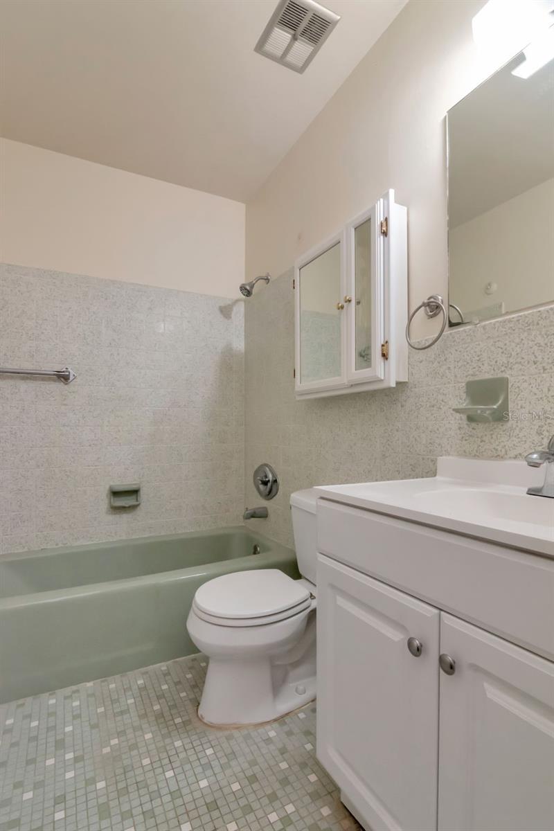 GOLDSTEIN & FUNK GARDEN LND - Residential