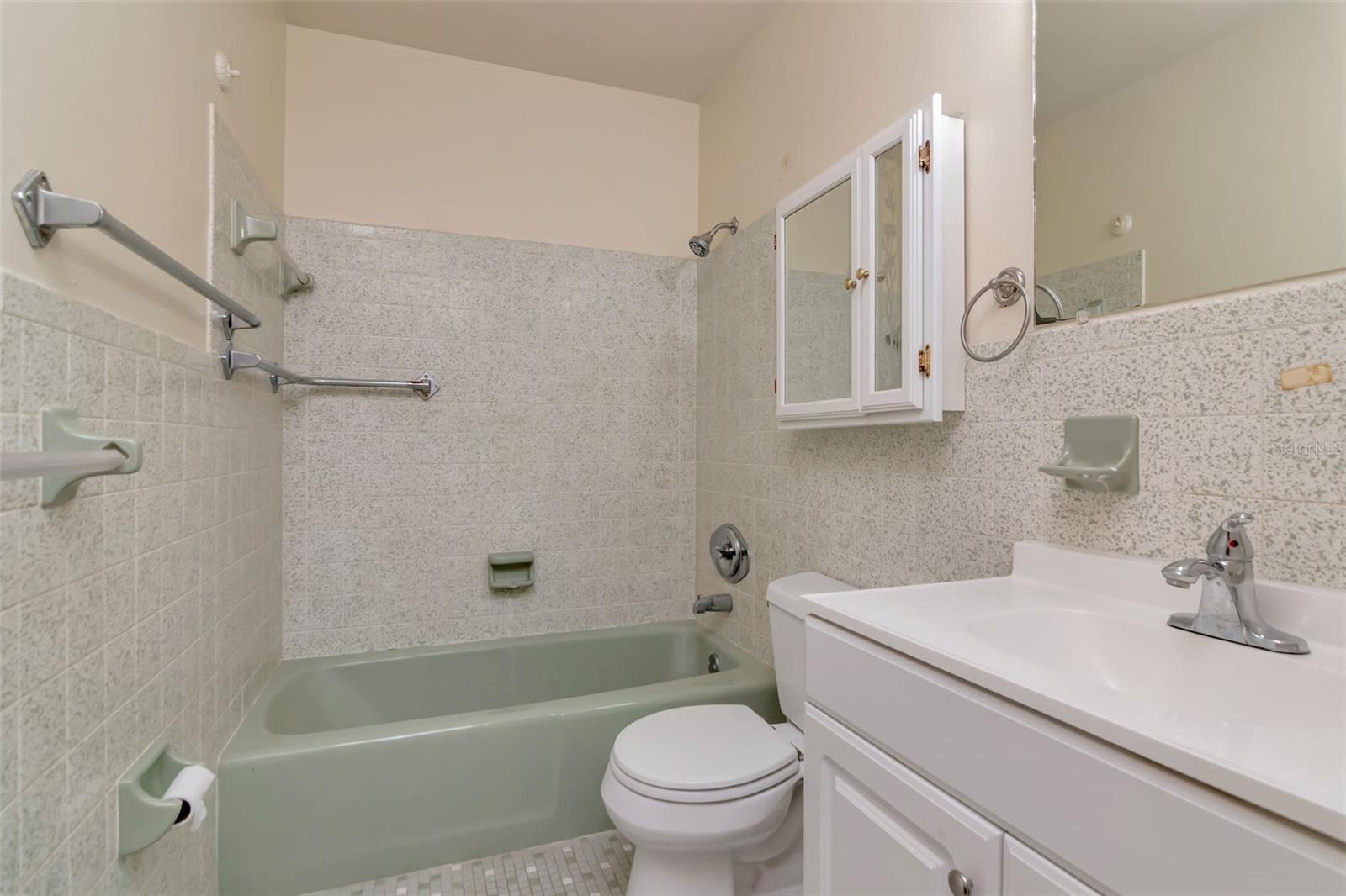 GOLDSTEIN & FUNK GARDEN LND - Residential