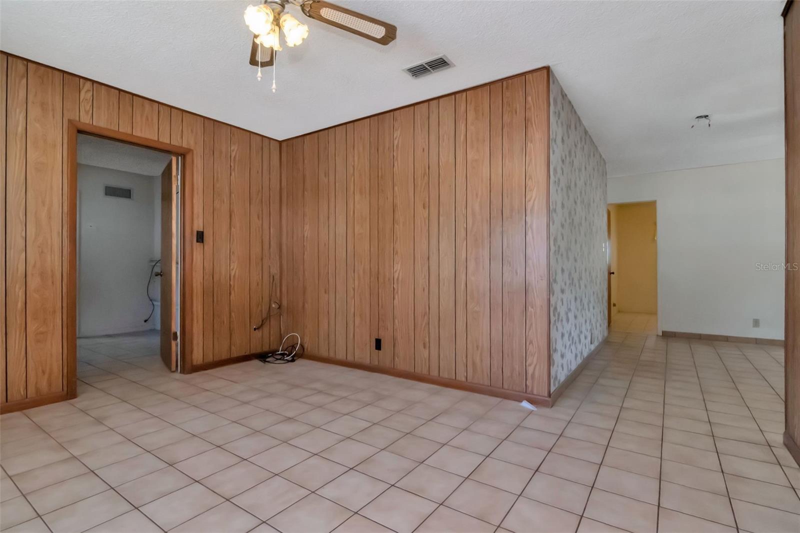 GOLDSTEIN & FUNK GARDEN LND - Residential