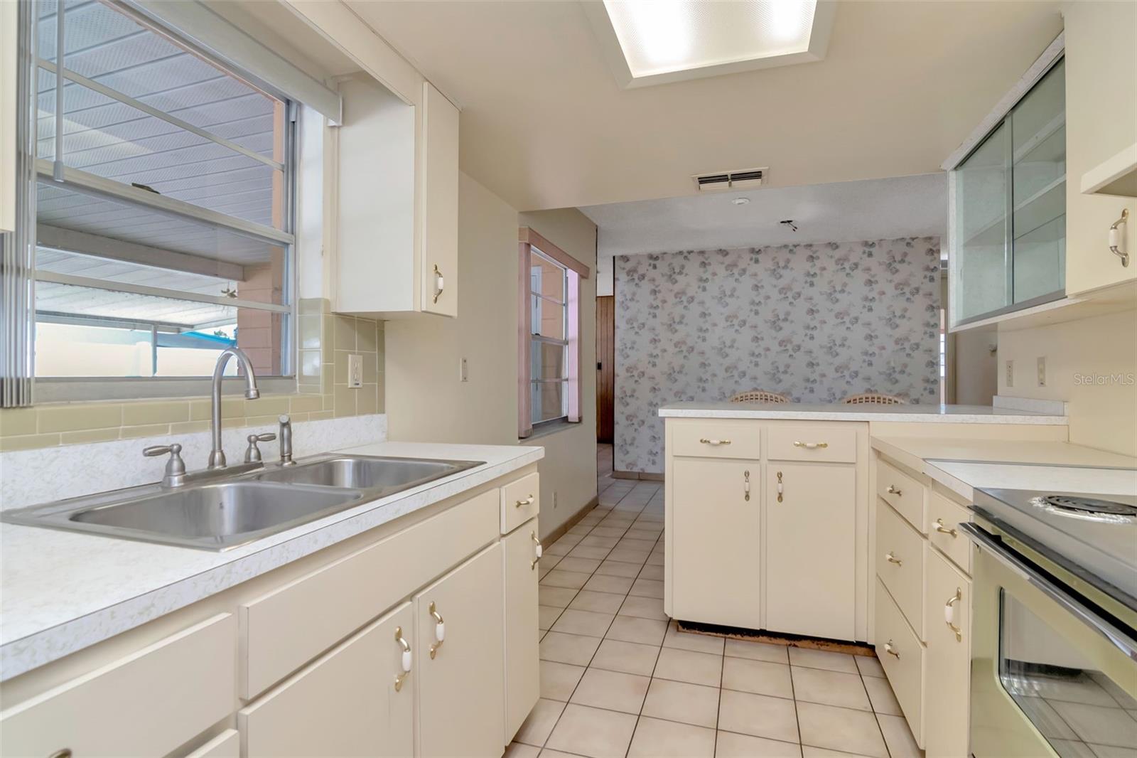 GOLDSTEIN & FUNK GARDEN LND - Residential