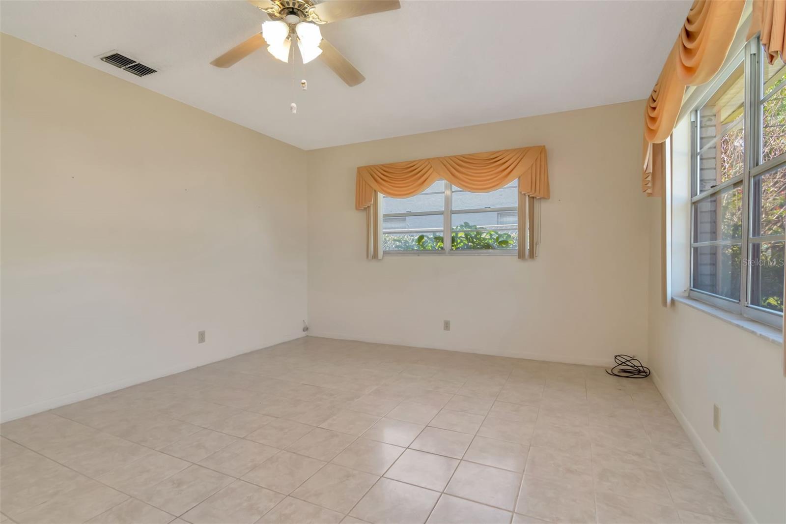 GOLDSTEIN & FUNK GARDEN LND - Residential