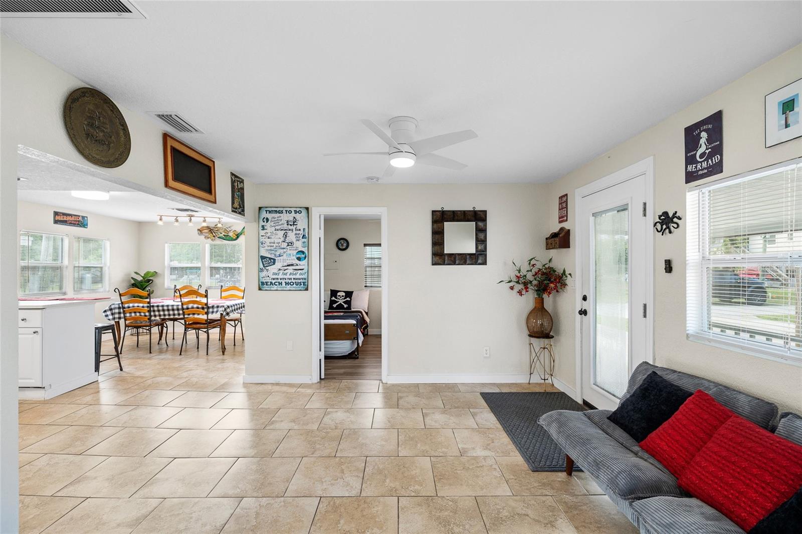 5336 CIRCLE DRIVE