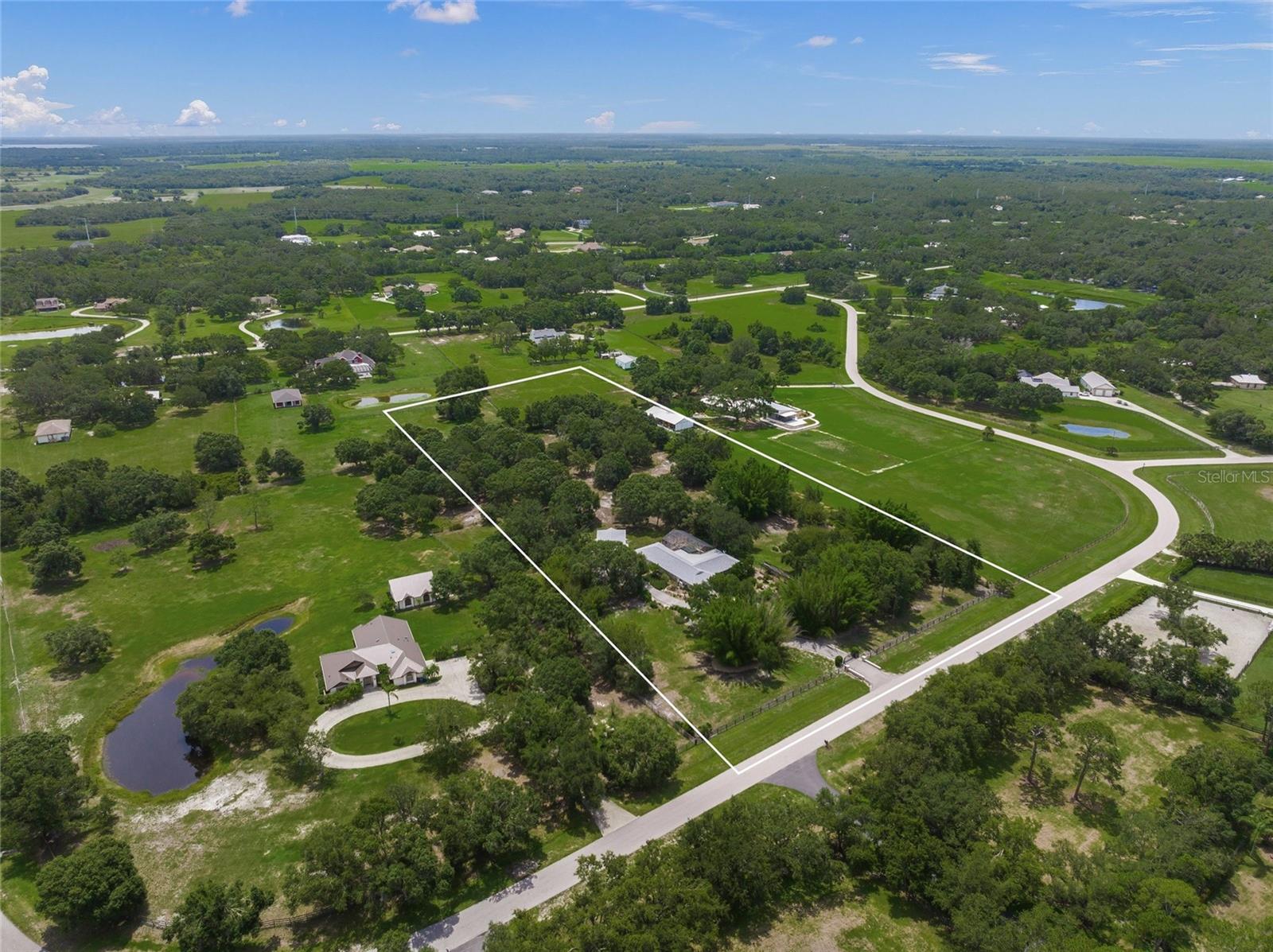 7343 PALOMINO TRAIL