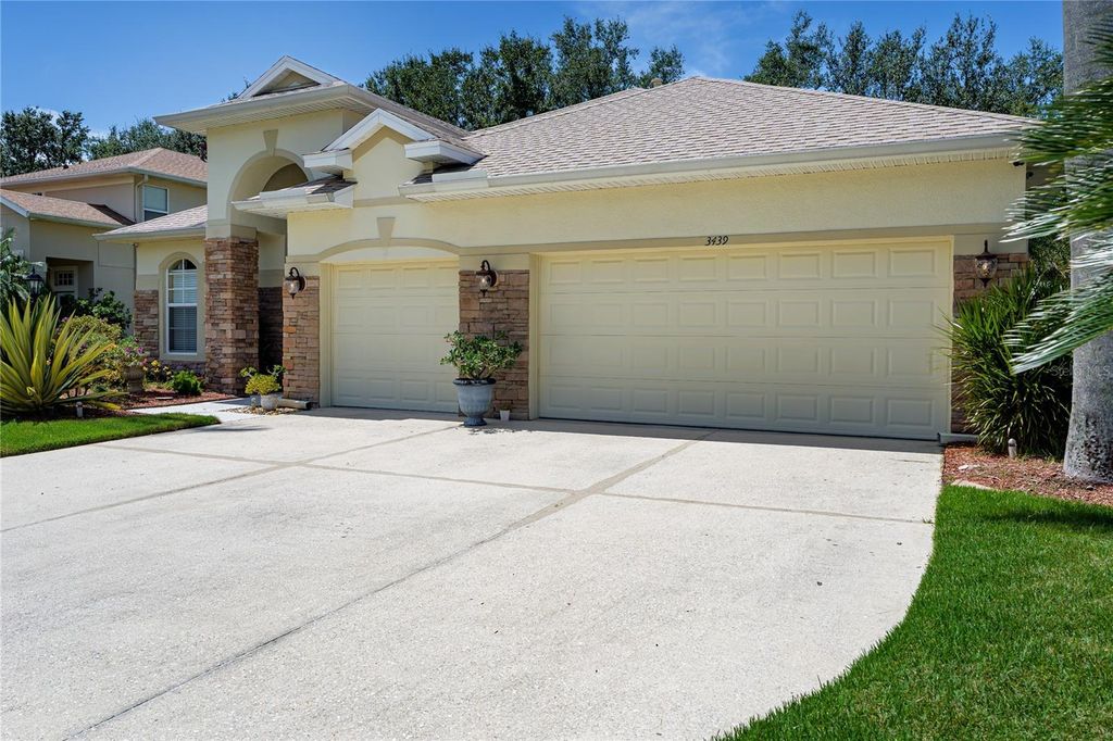 Photo of 3439 101st Avenue E, Parrish, FL 34219 (MLS # A4634313)