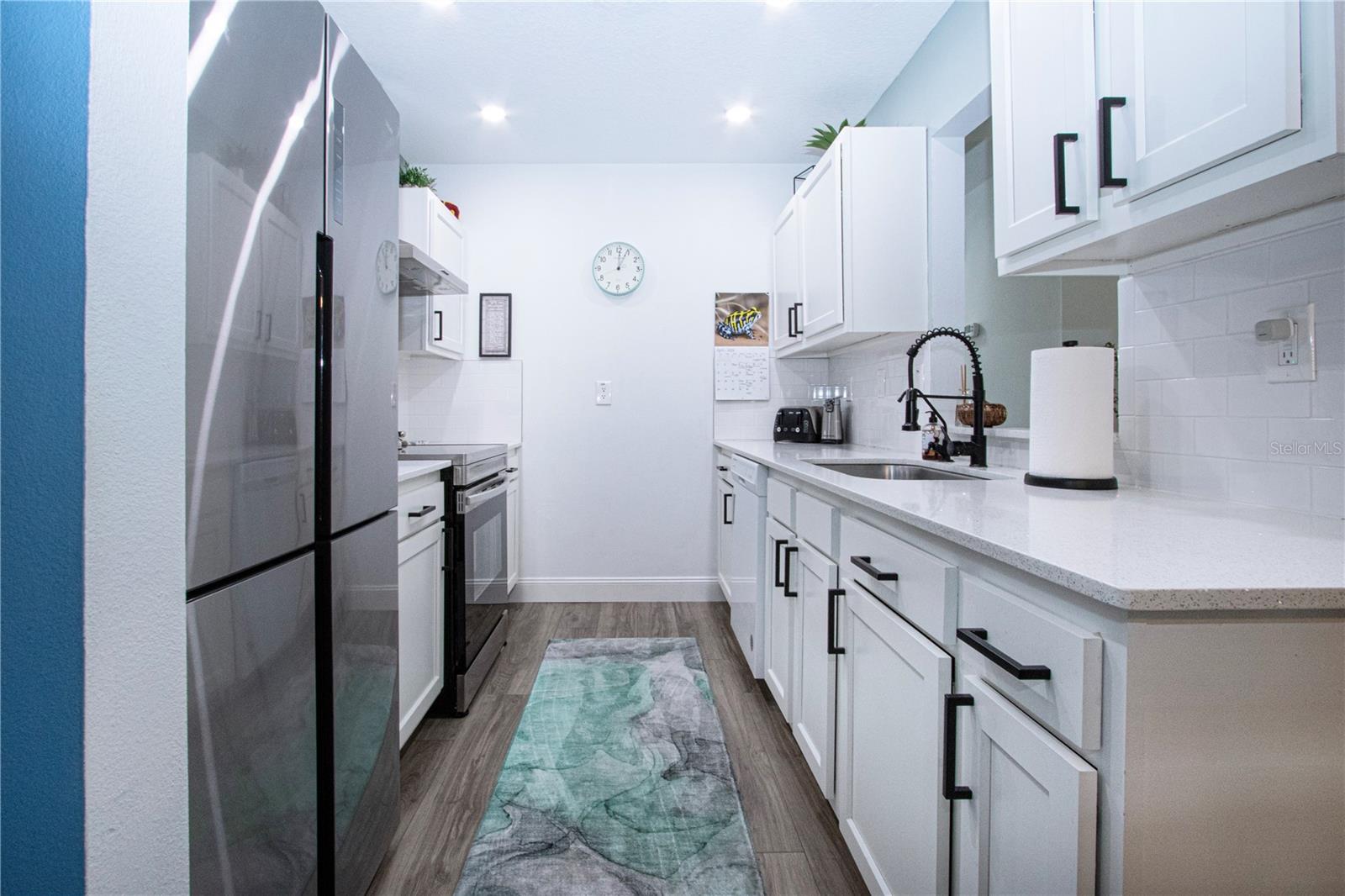 FAIRFIELD E CONDO - Residential