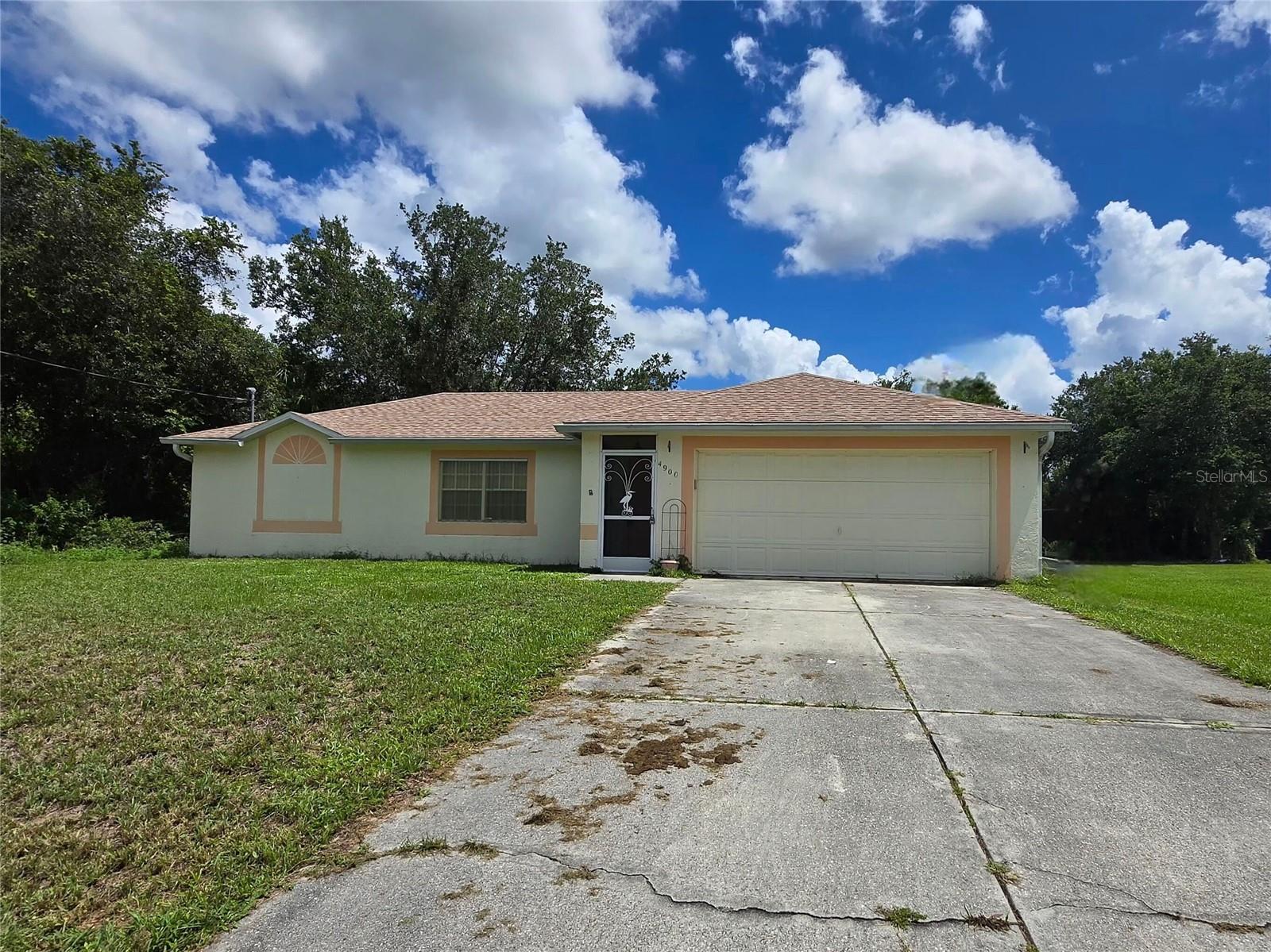 ***Unlock the Possibilities in North Port! PRICED TO SELL!***
Ready to create your dream home? This 3-bedroom, 2-bathroom property with a 2-car garage and 1352 sq ft offers incredible potential. You'll love that the newer roof (2021) and newer AC (2021) won't need your attention. Enjoy the freedom of NO HOA and the significant savings of NO FLOOD INSURANCE REQUIRED! With ample yard space for a pool, this home is a fantastic canvas for your personal touch. It's looking for someone to give it some love and bring it to life!