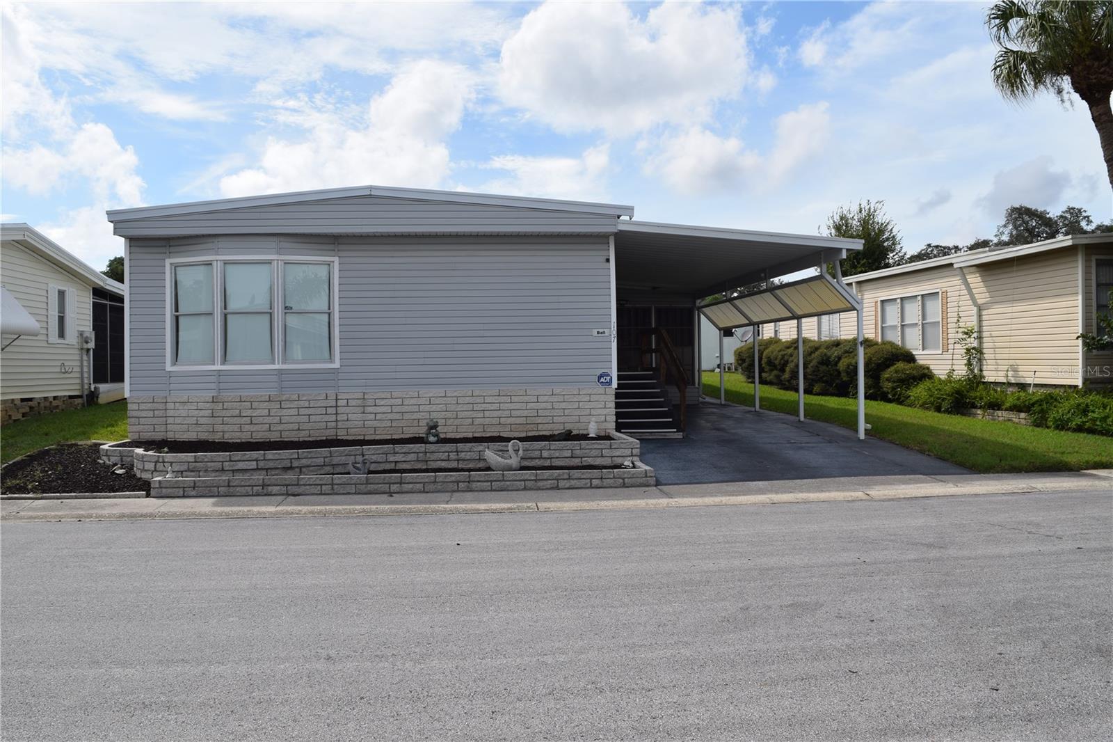 107 PINEBARK DRIVE