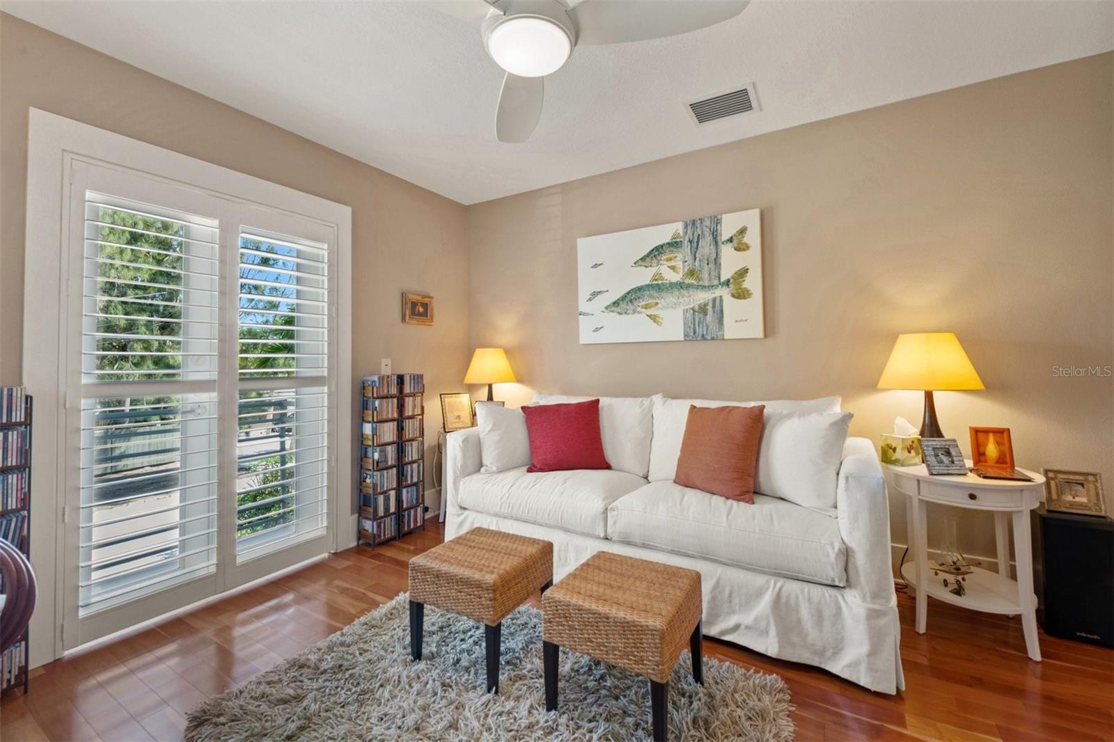 SIESTA BEACH - Residential