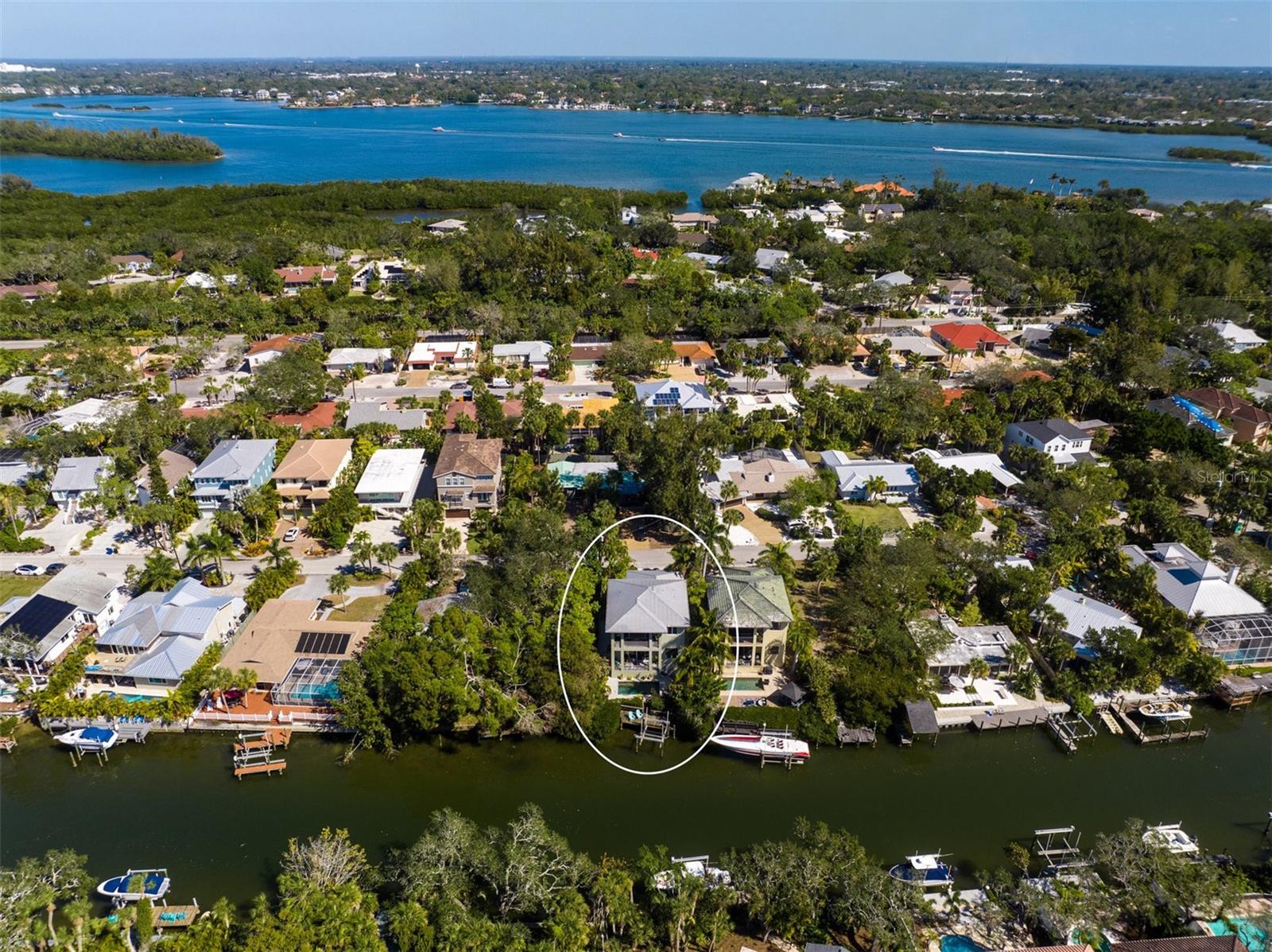 SIESTA BEACH - Residential