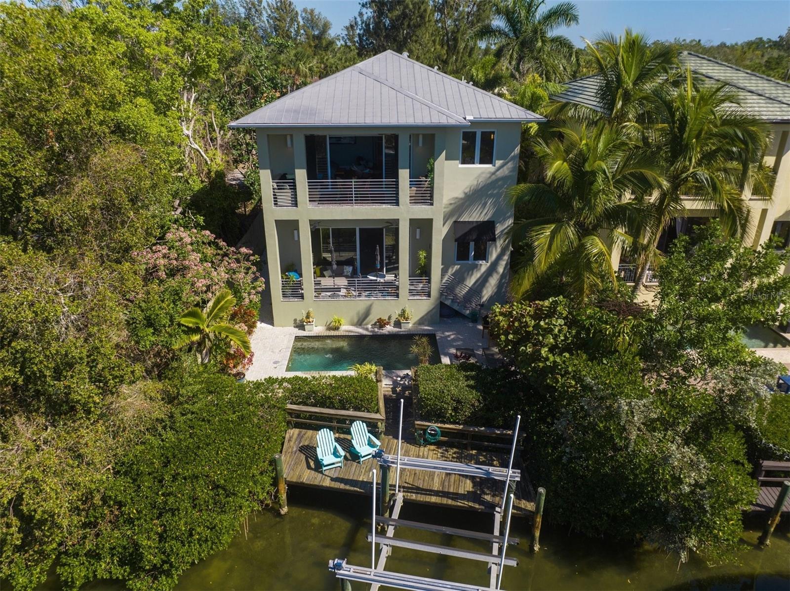SIESTA BEACH - Residential