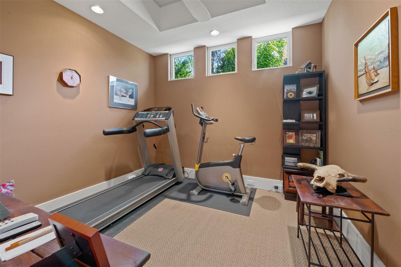 SIESTA BEACH - Residential