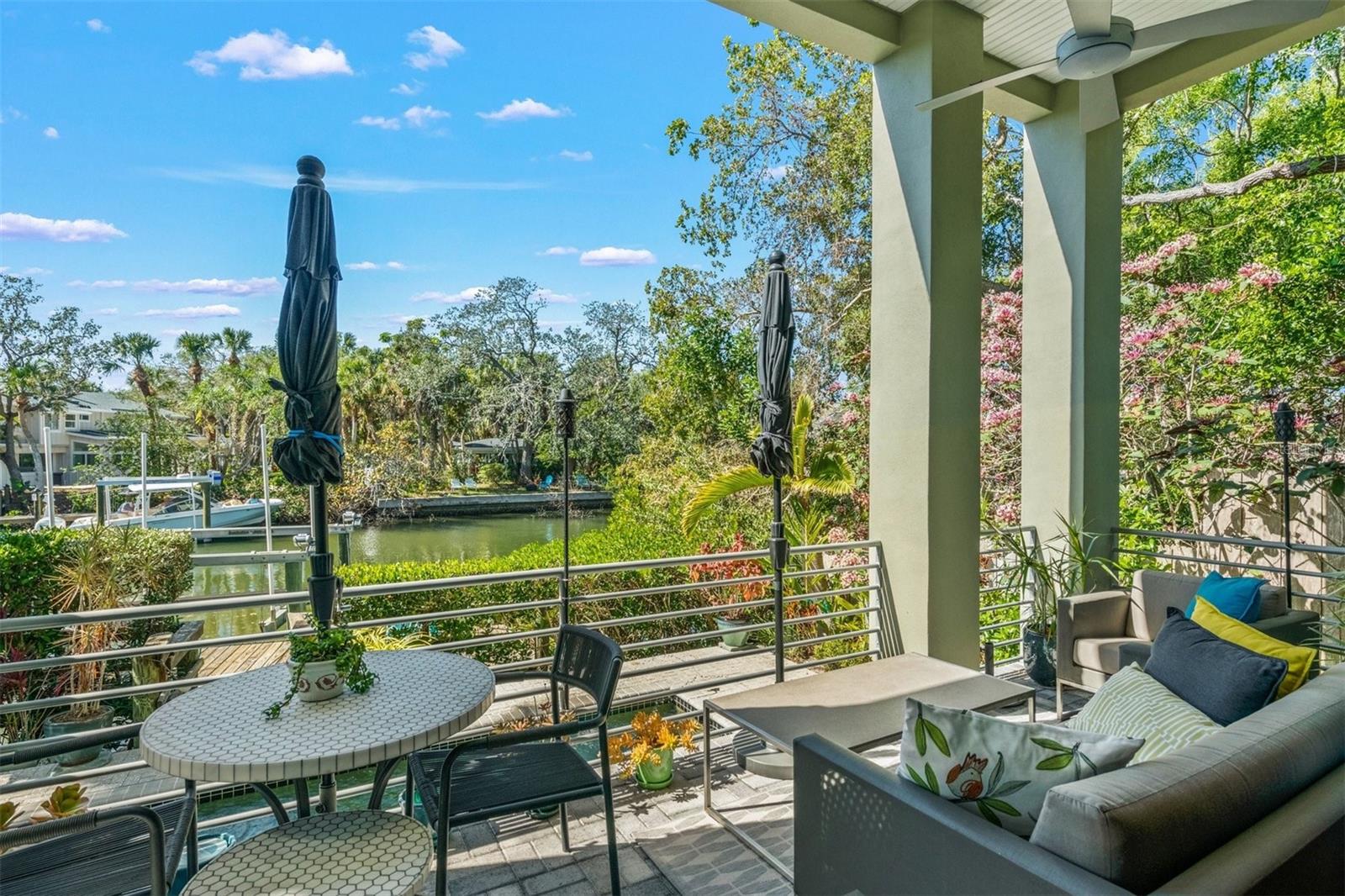 SIESTA BEACH - Residential