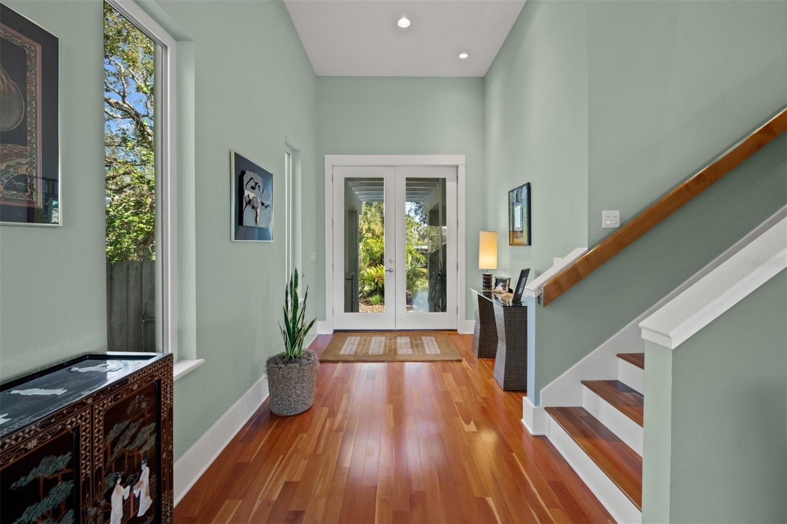 SIESTA BEACH - Residential